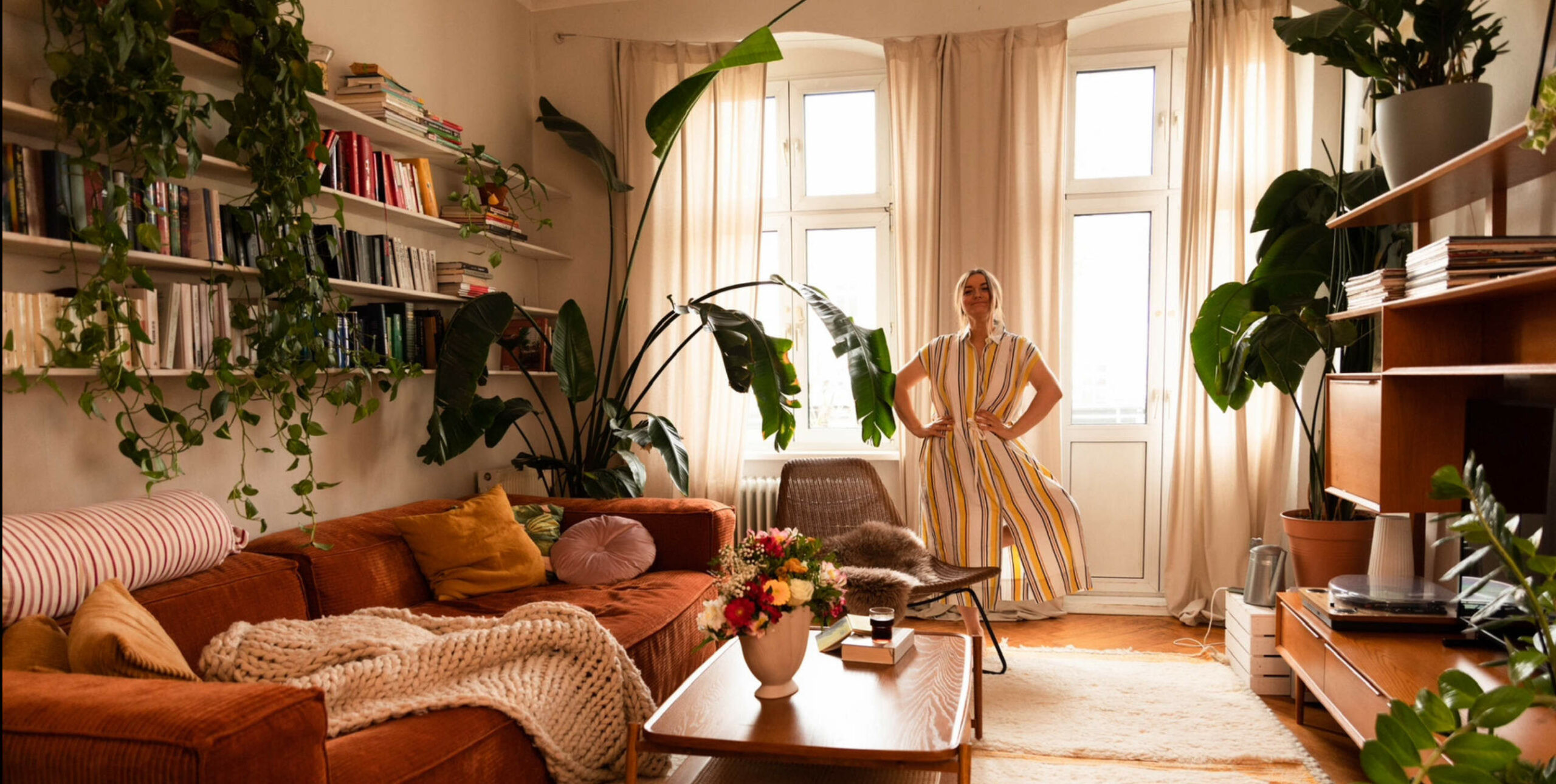 Die Besten Tipps, Um Kleine Wohnzimmer Einzurichten - Sowohntberlin intended for Kleines Wohnzimmer Einrichten Die Besten Tipps, Um Kleine Wohnzimmer Einzurichten - Sowohntberlin Intended For Kleines Wohnzimmer Einrichten